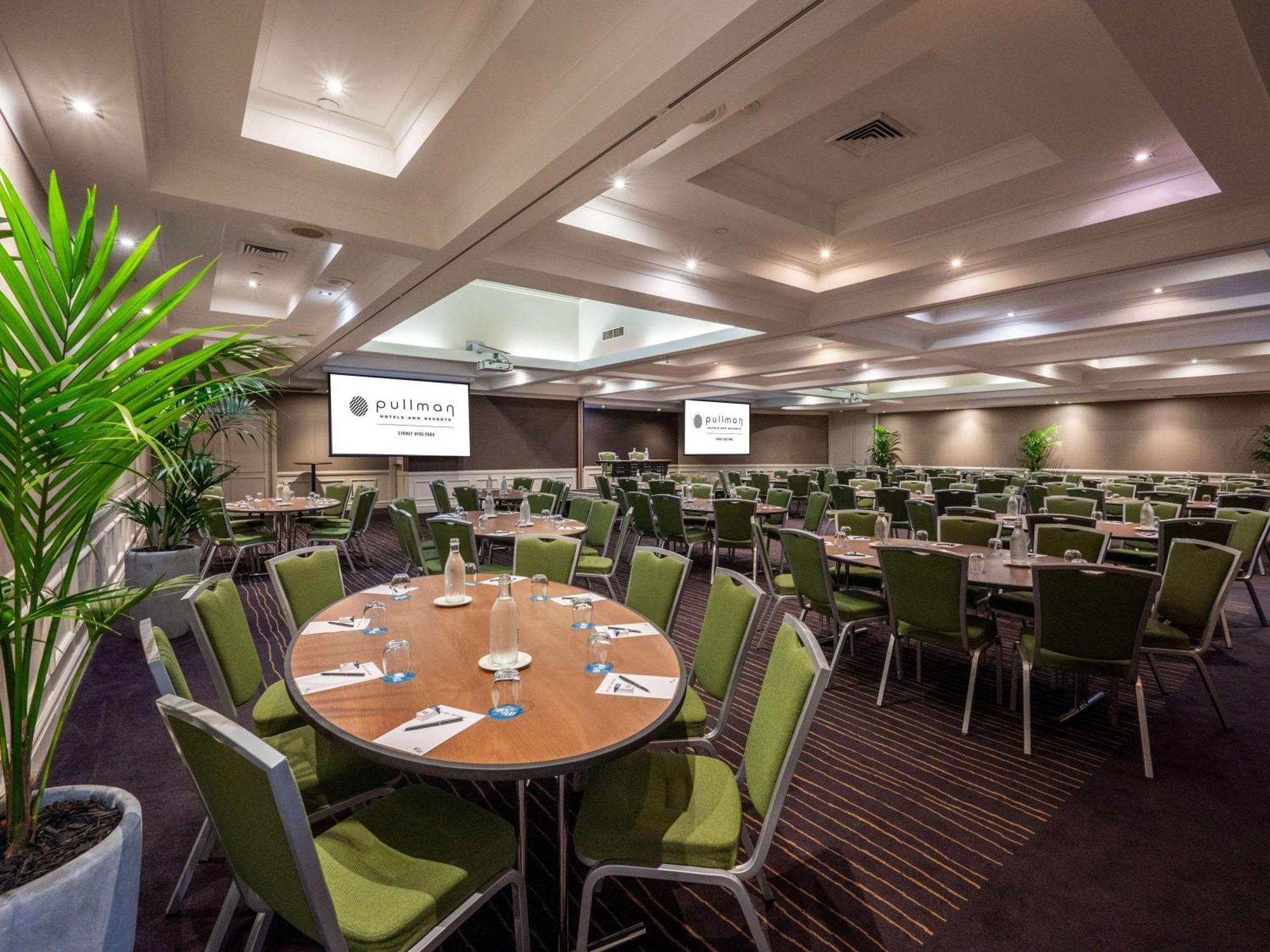 Pullman Sydney Hyde Park Hotel Buitenkant foto The Grand Ballroom